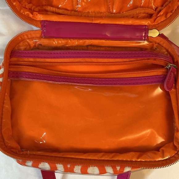 Neiman Marcus Pink & Orange Ikat Hanging Zip Travel Organizer, Great condition! - Picture 9 of 11